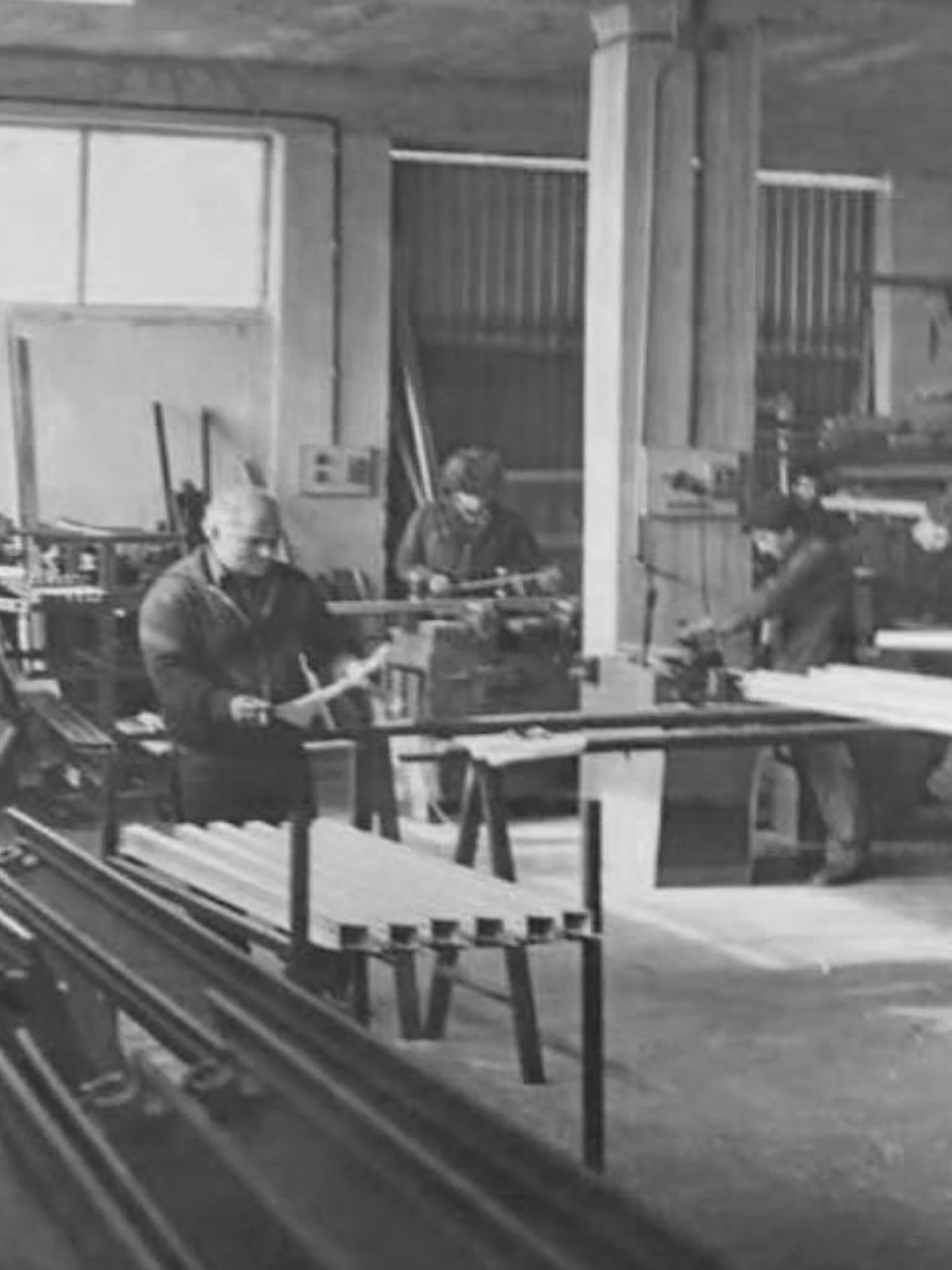 Nicola Piraina, fondatore Profil Sistem, officina artigianale anni ’60 a Lamezia Terme